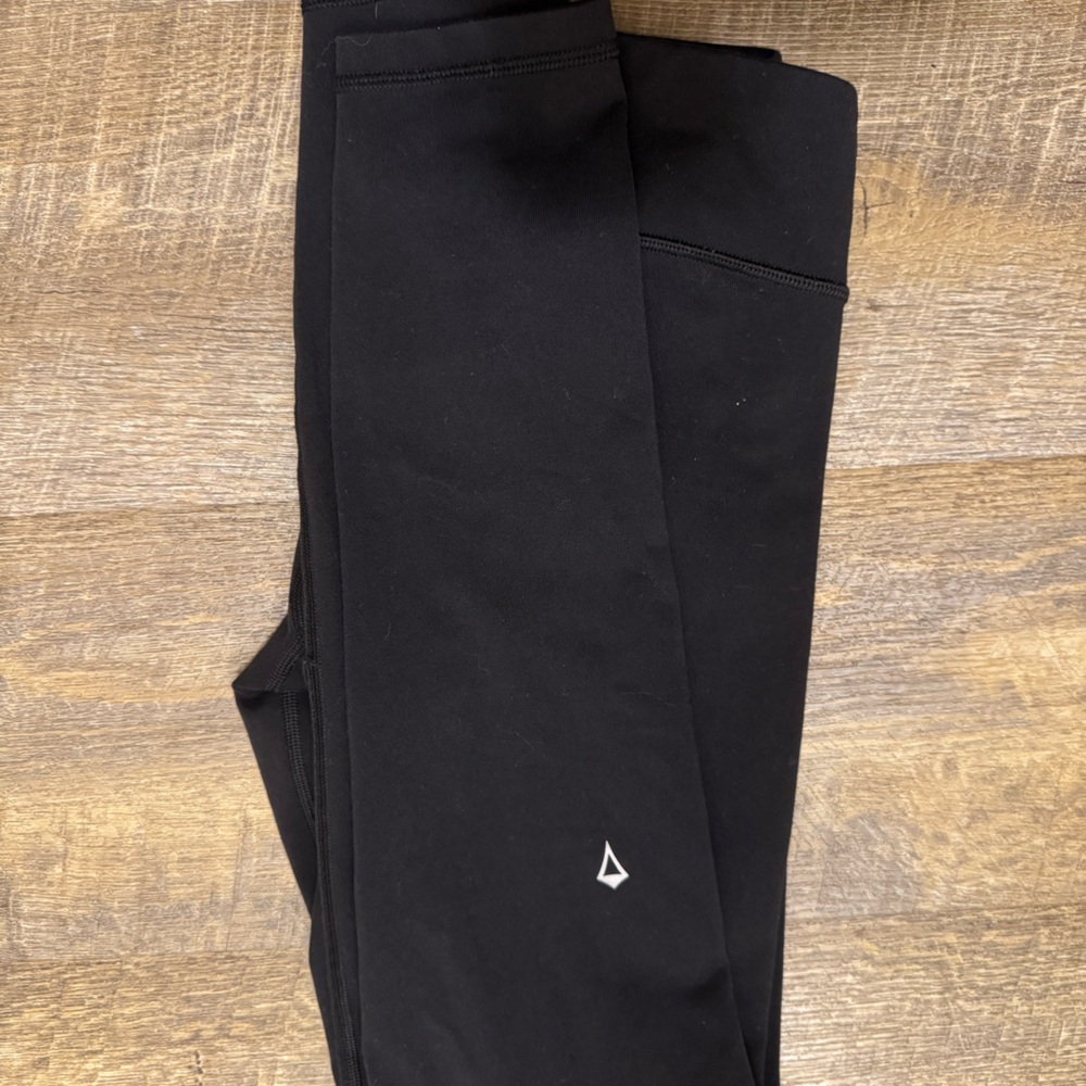 Ivivva by lululemon girls size 14
